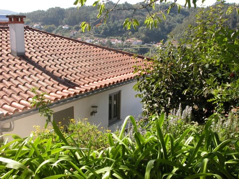 Casa do Outeiro House in Coimbra District, Portugal