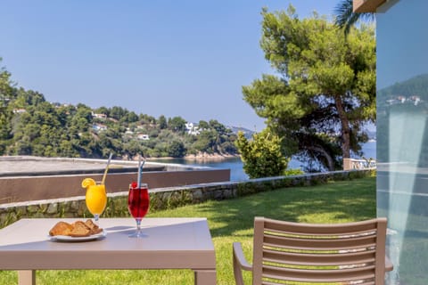 Cape Kanapitsa Hotel & Suites Hotel in Sporades, Greece