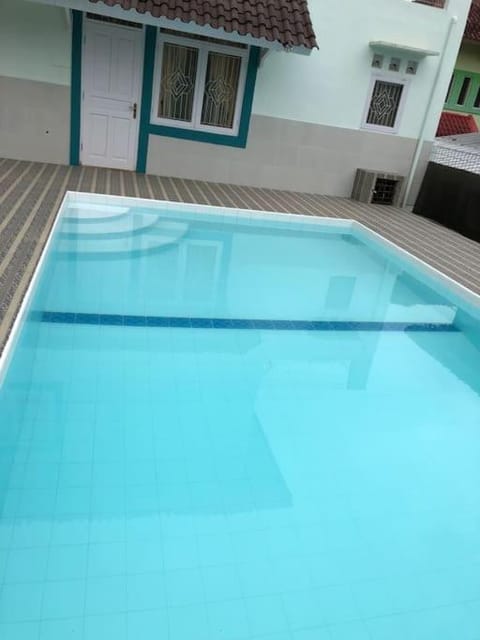 Pool view, Swimming pool, Swimming pool