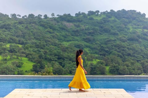 StayVista's Shivom Villa 3 - A Serene Escape with Views of the Valley and Lake Chalet in Maharashtra