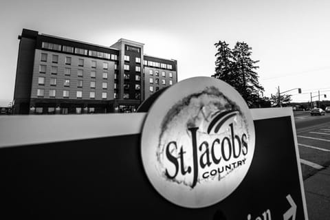 Staybridge Suites - Waterloo - St. Jacobs Area Hotel in Waterloo