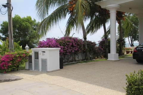 Luxery Villa Sea Side Chalet in Port Dickson