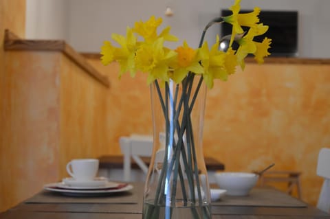 Dining area, Breakfast