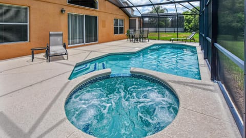 Balcony/Terrace, Swimming pool, Swimming pool