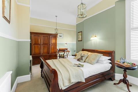 Southbank TOWN HOUSE Bed and Breakfast in Torquay