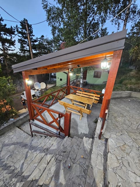 Divcibarski Konak Nature lodge in Zlatibor District, Serbia