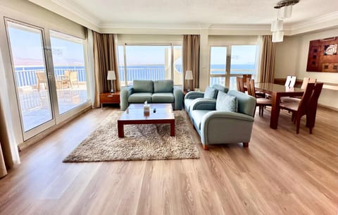 Seating area, Dining area, Pool view, Sea view