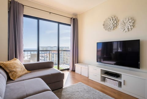 House at the Sea (city historial center with sea view) Apartment in Ponta Delgada