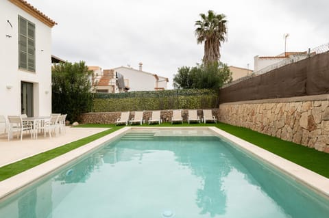 Villa Varadero by Mallorca House Rent Chalet in Portocolom