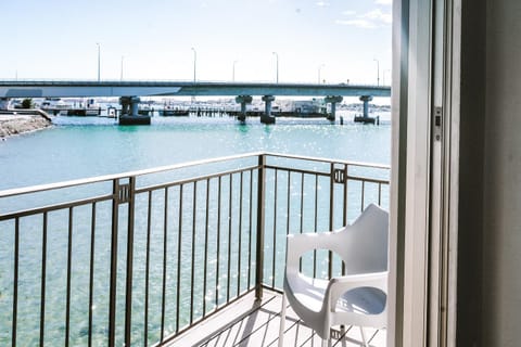 Day, Natural landscape, View (from property/room), Balcony/Terrace, Seating area