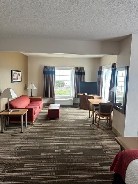 Northfield Inn Suites and Conference Center Hotel in Springfield