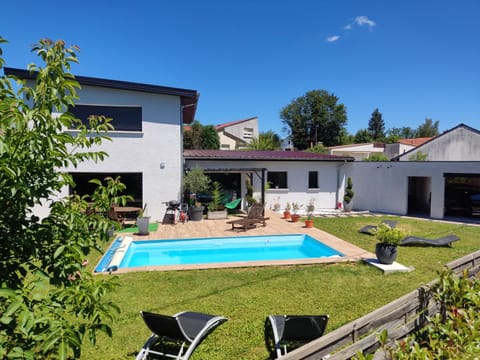 Le Doubs repère Casa in Jura