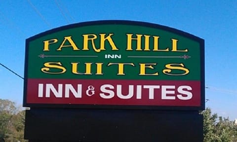 Park Hill Inn and Suites Motel in Oklahoma City