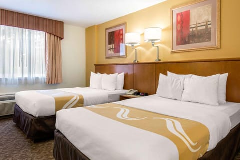 Quality Inn & Suites Near the Theme Parks Hotel in Orlando