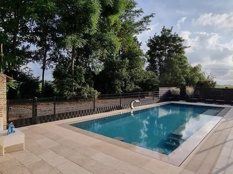 Pool view, Swimming pool