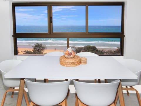 Dining area, Sea view