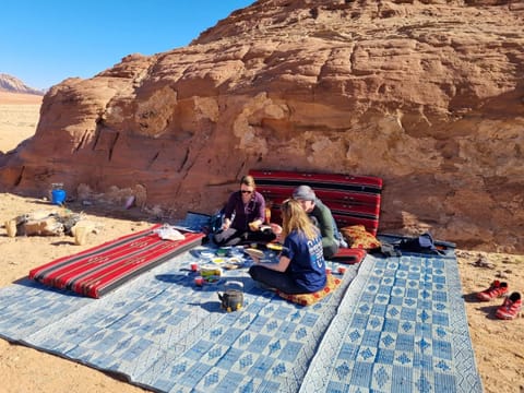 Magic Wadi Rum Campingplatz /
Wohnmobil-Resort in South District