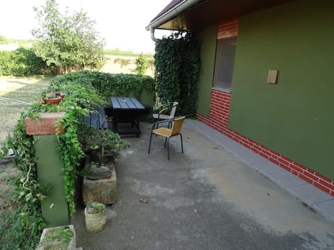 Balcony/Terrace, Garden view