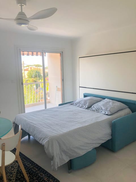 Appartement la Frégate avec terrasse à 100m de la plage Apartamento in La Cadière-d'Azur