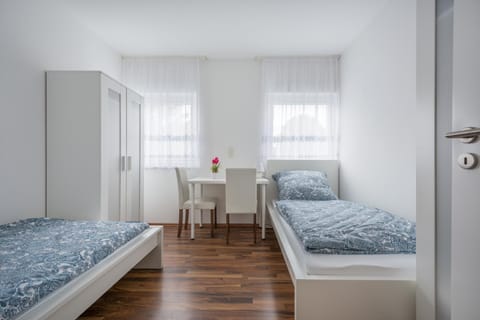 Merve Comfort Aparts4-Hannover Halal حلال Apartamento in Hanover