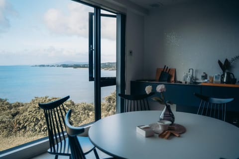 View (from property/room), Dining area, Sea view