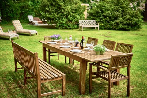 Patio, Garden view