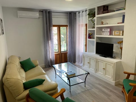 Apartamento Dacosta Condo in Plasencia