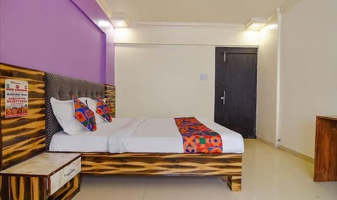 FabHotel Kohinoor Residency Hotel in Pune