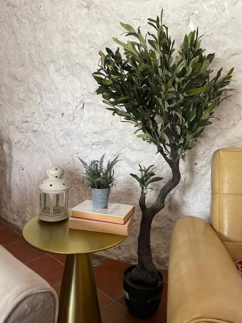 Cueva de la Abuela María Casa in Alcalá del Júcar