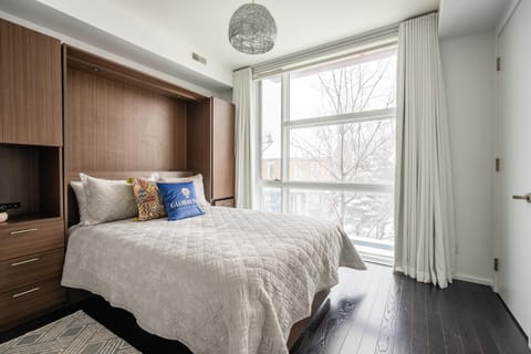GLOBALSTAY Exclusive 4 Bedroom Townhouse in Downtown Toronto with Parking Condo in Toronto