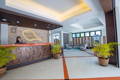 Sungthong Kamala Beach Resort Hotel in Kamala