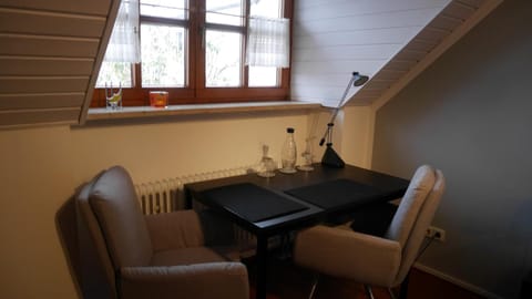 Ruhiges Zimmer Nähe Nürnberg Messe mit Wallbox Vacation rental in Nuremberg