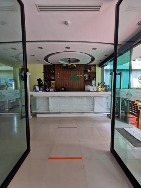 Baan Nilrath Hotel - SHA Extra Plus Hôtel in Hua Hin District