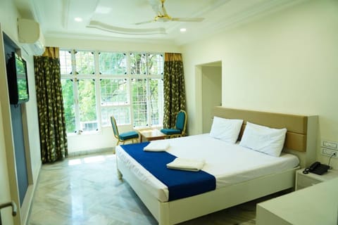Hotel Swagath Grand Miryalaguda Hotel in Telangana