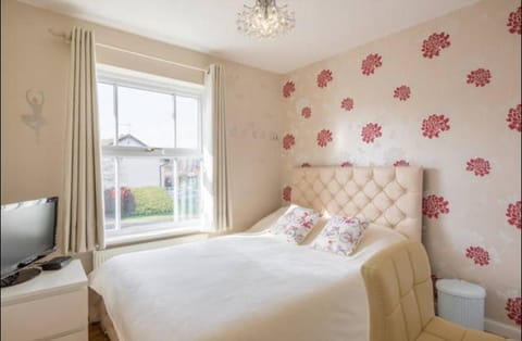 Comfy private room in shared house Vacation rental in South Cambridgeshire District