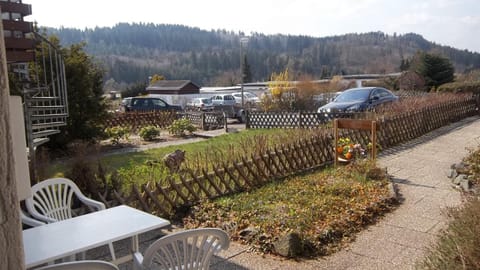 Patio, Balcony/Terrace, Street view