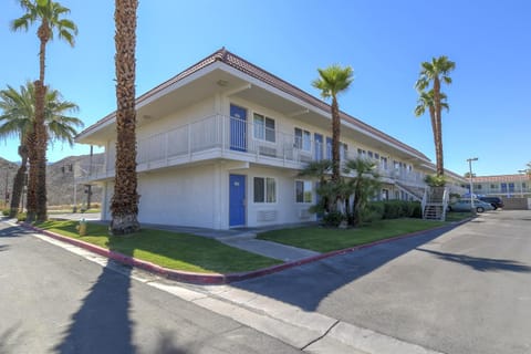 Motel 6-Rancho Mirage, CA - Palm Springs Hotel in Cathedral City