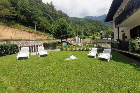 Children play ground, Garden