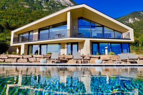 Property building, Swimming pool, Swimming pool