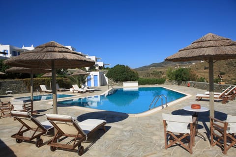 Natural landscape, Mountain view, Pool view, Swimming pool