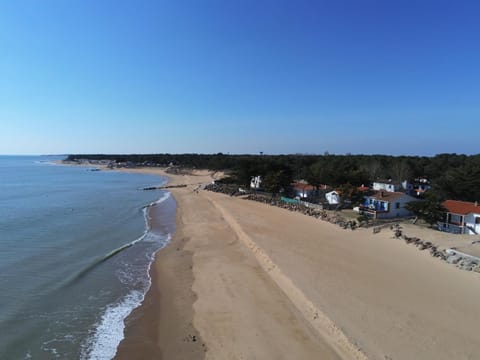 la GRIERE House in La Tranche-sur-Mer