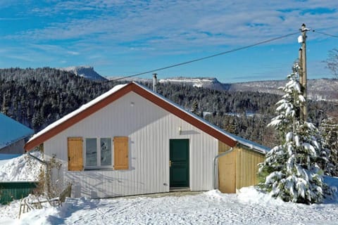 Property building, Winter, Mountain view