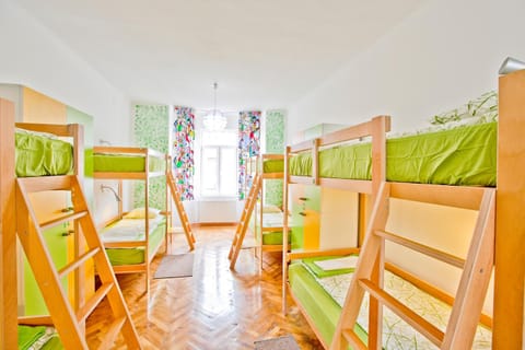 Photo of the whole room, bunk bed