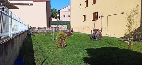 Garden, Garden view, Parking