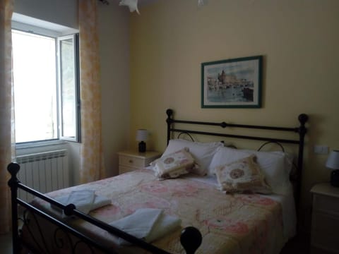 Affittacamere Graziella Bed and Breakfast in Province of Massa and Carrara