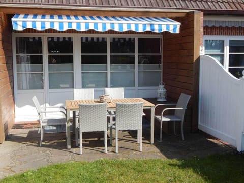 Haus SMEELWAI 21 House in Westerland