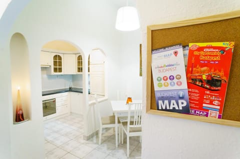 Budapest Kingdom Apartment CENTRAL & CAR PARKING ON-SITE & AIRCON & QUIET & FAMILY FRIENDLY Eigentumswohnung in Budapest