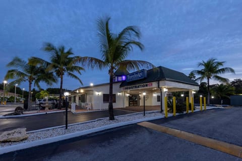 Travelodge by Wyndham Florida City/Homestead/Everglades Hotel in Florida City