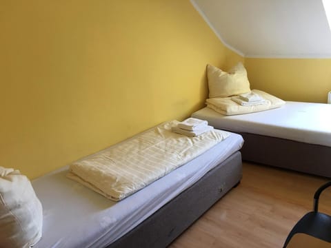 Zweibettzimmer Bed and Breakfast in Kaiserslautern