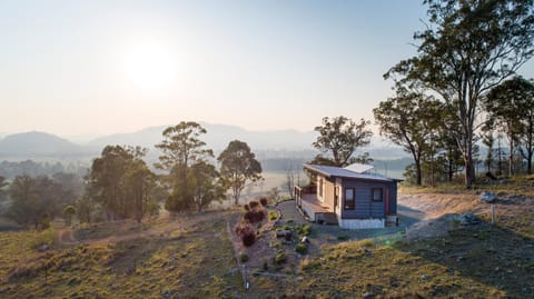 The Ridge Eco-Cabins - A Secret Place to Slow Down Haus in Gloucester